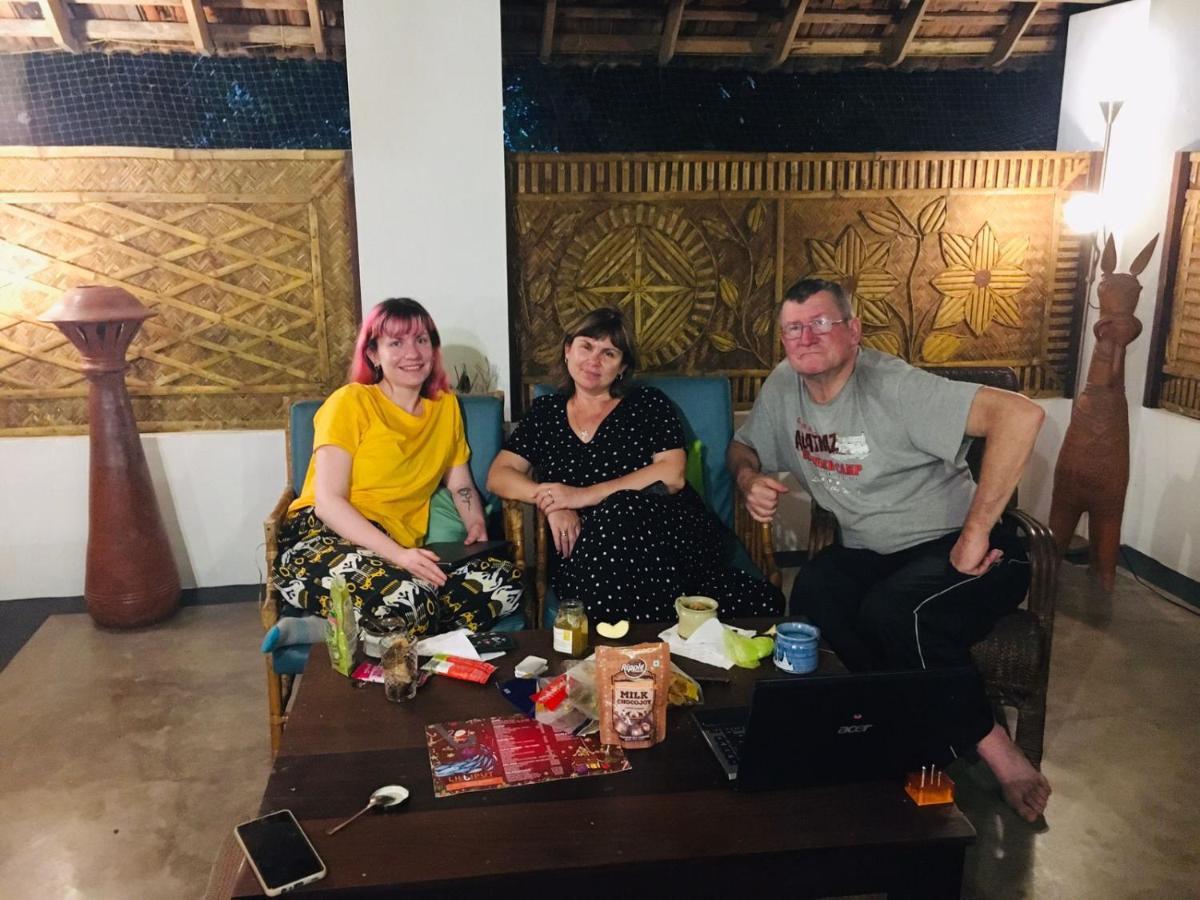 Vala House Hotel Cherai Beach Bagian luar foto