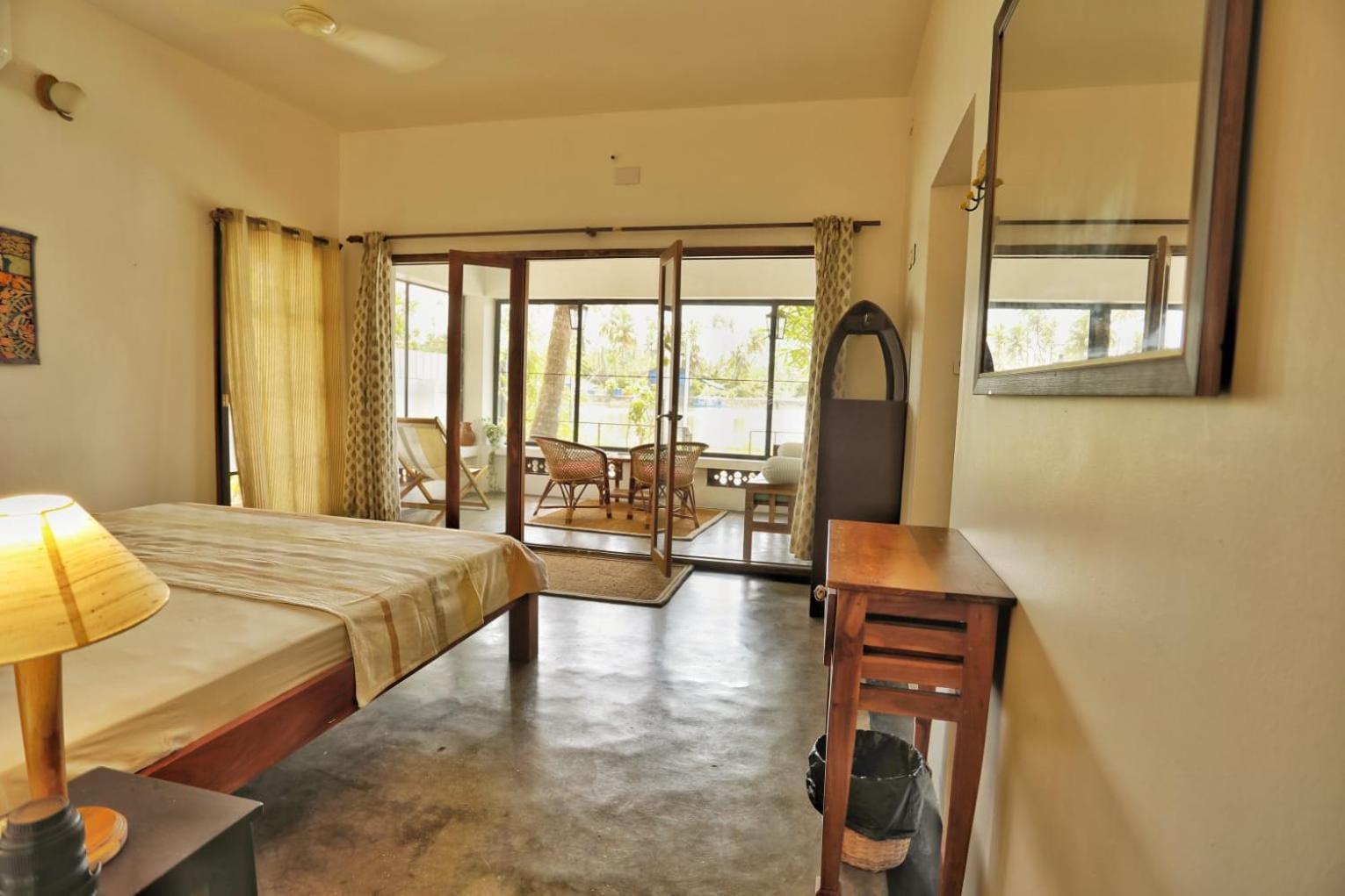Vala House Hotel Cherai Beach Bagian luar foto